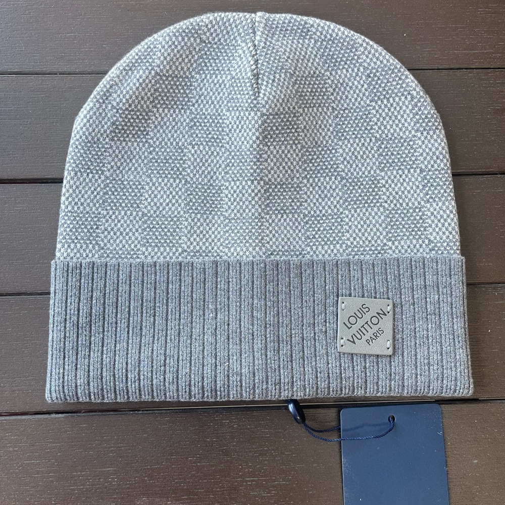 Louis Vuitton Light Gray Textured Knit Beanie